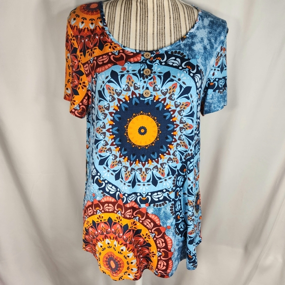 Feiersi NWOT Blue Orange & Multi Pattern Short Sleeve Button Accent Top Medium - Picture 1 of 9